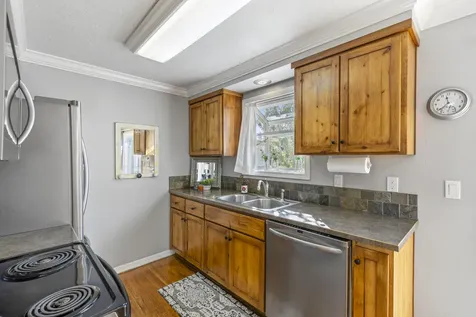 20607 Mary Way Bend OR 97701