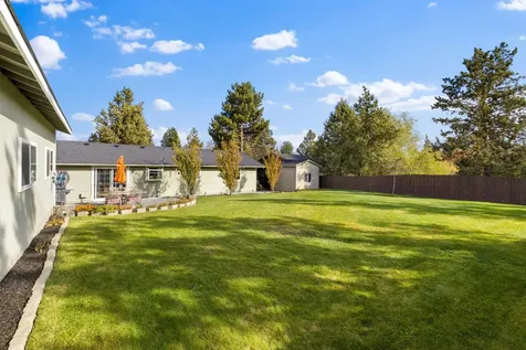 20607 Mary Way Bend OR 97701