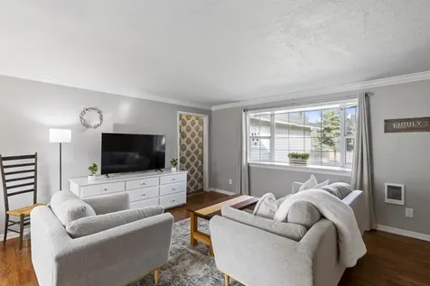 20607 Mary Way Bend OR 97701