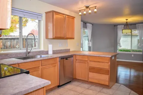 3015 Merriman Road Medford OR 97501