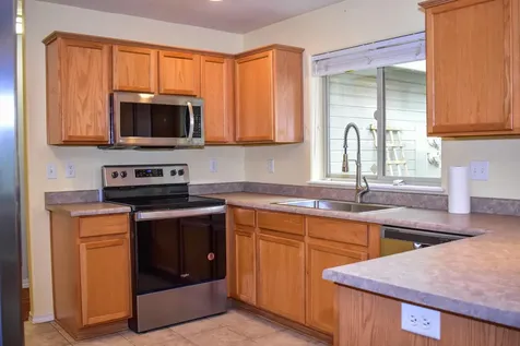 3015 Merriman Road Medford OR 97501
