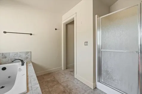 16870 Downey Road Bend OR 97707