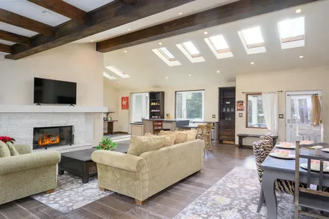 1314 NW Quincy Avenue Bend OR 97703