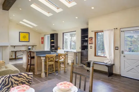 1314 NW Quincy Avenue Bend OR 97703