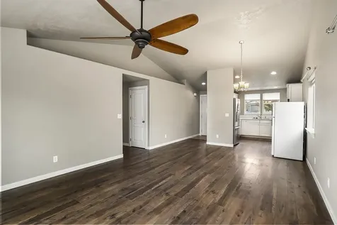 732 NE Redwood Avenue Redmond OR 97756