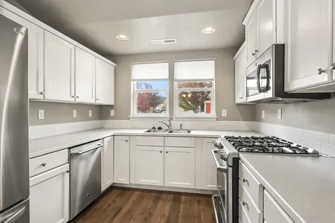 732 NE Redwood Avenue Redmond OR 97756