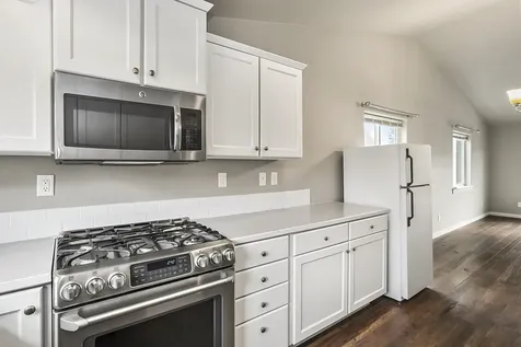 732 NE Redwood Avenue Redmond OR 97756