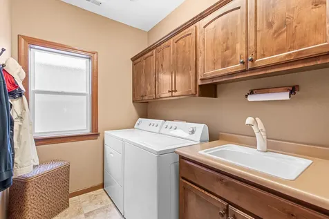3763 Calle Vista Drive Medford OR 97504