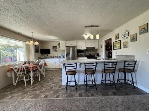 4316 Barry Avenue Klamath Falls OR 97603