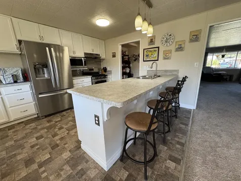 4316 Barry Avenue Klamath Falls OR 97603