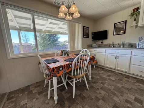 4316 Barry Avenue Klamath Falls OR 97603
