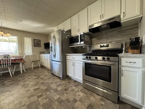 4316 Barry Avenue Klamath Falls OR 97603