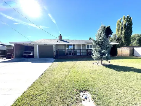 4316 Barry Avenue Klamath Falls OR 97603