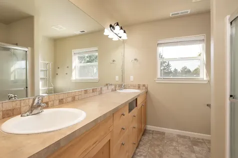 1655 SW Sarasoda Court Redmond OR 97756