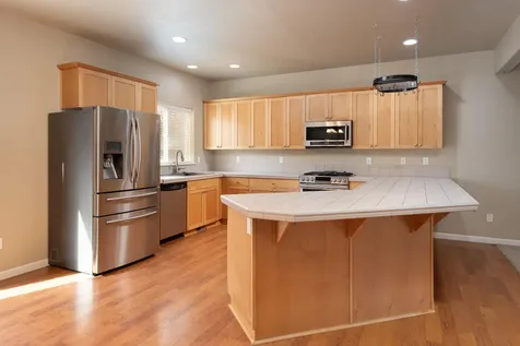 1655 SW Sarasoda Court Redmond OR 97756