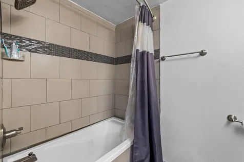 2743 SW Umatilla Court Redmond OR 97756