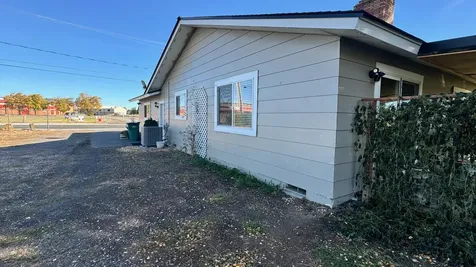 4750 Homedale Road Klamath Falls OR 97603