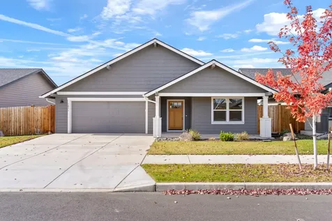 1871 NE 3rd Street Redmond OR 97756