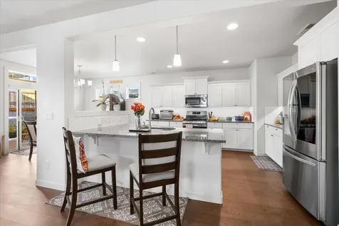 1623 Bronte Circle Medford OR 97504