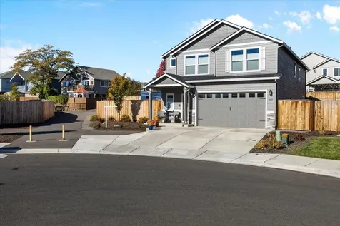 1623 Bronte Circle Medford OR 97504
