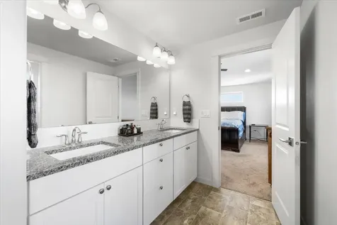 1623 Bronte Circle Medford OR 97504