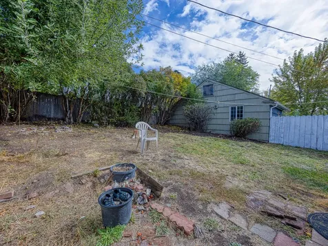 1605 N Eldorado Avenue Klamath Falls OR 97601
