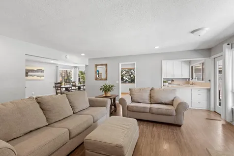 2541 Sandy Terrace Medford OR 97504