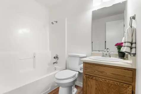 3128 SW Reindeer Avenue Redmond OR 97756