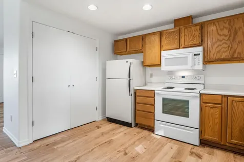 3128 SW Reindeer Avenue Redmond OR 97756