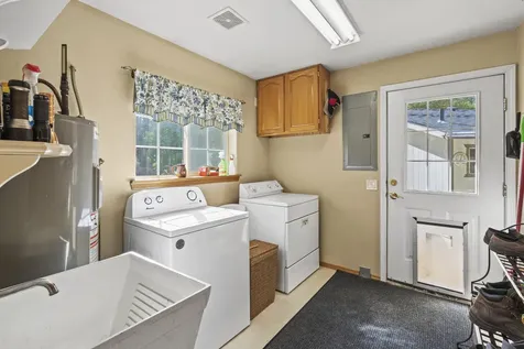 6380 W Evans Creek Road Rogue River OR 97537