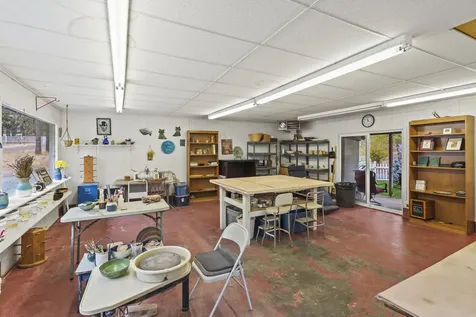 6380 W Evans Creek Road Rogue River OR 97537