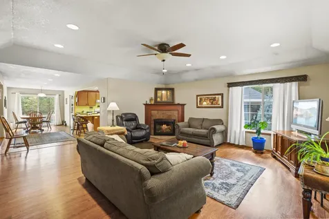 6380 W Evans Creek Road Rogue River OR 97537