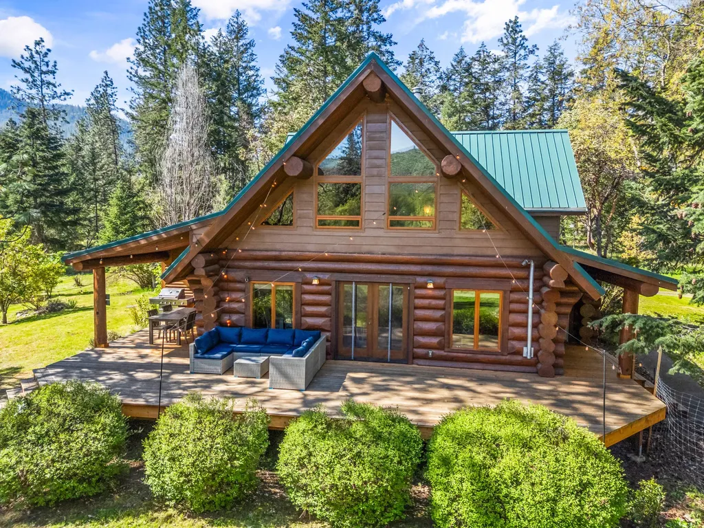 233 Thompson Creek Road Applegate OR 97530