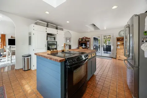 1766 NE Foothill Boulevard Grants Pass OR 97526