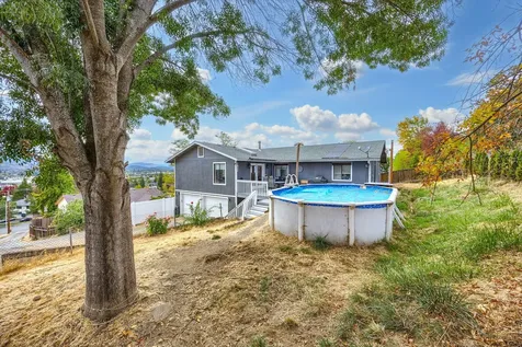 1766 NE Foothill Boulevard Grants Pass OR 97526