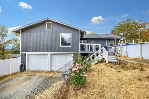 1766 NE Foothill Boulevard Grants Pass OR 97526
