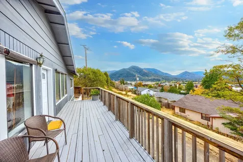 1766 NE Foothill Boulevard Grants Pass OR 97526