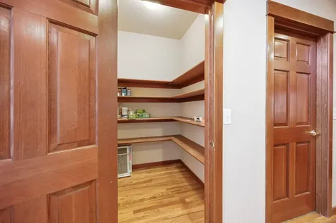 2721 Clay Creek Way Ashland OR 97520