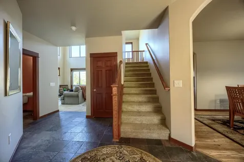2721 Clay Creek Way Ashland OR 97520