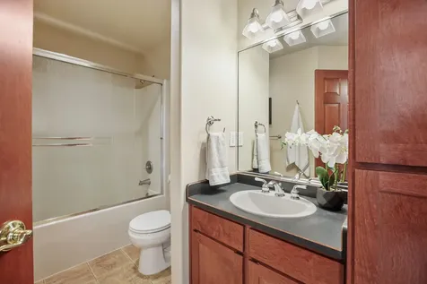 2721 Clay Creek Way Ashland OR 97520