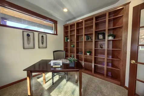 2721 Clay Creek Way Ashland OR 97520