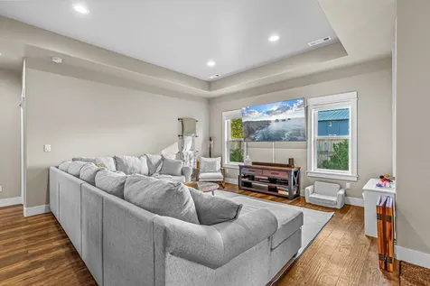 779 Sydney Court Central Point OR 97502