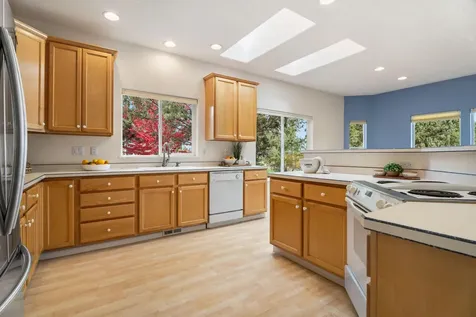 464 Tanager Drive Redmond OR 97756