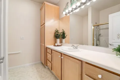 464 Tanager Drive Redmond OR 97756