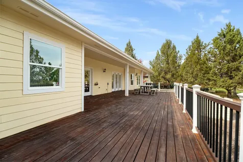 464 Tanager Drive Redmond OR 97756