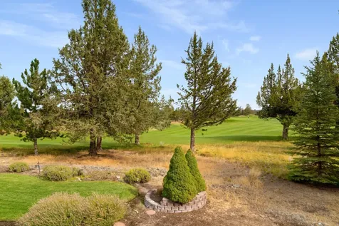464 Tanager Drive Redmond OR 97756