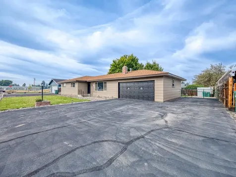 3302 Caroline Street Klamath Falls OR 97603