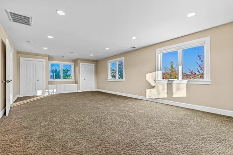 1820 Dry Creek Road Eagle Point OR 97524