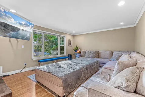 1415 Honeysuckle Avenue Medford OR 97504