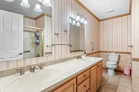 1415 Honeysuckle Avenue Medford OR 97504